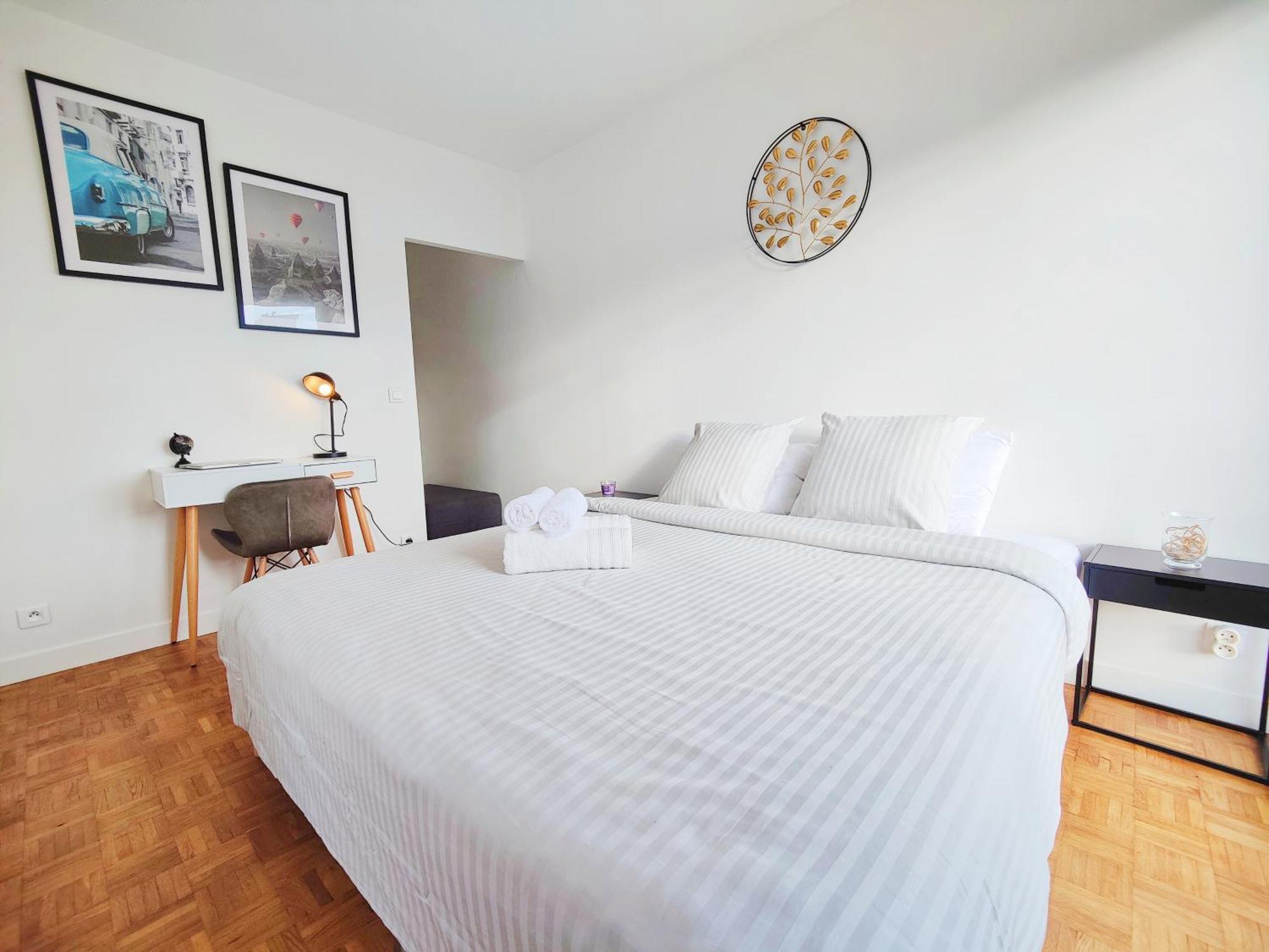 Apartament Metro A 2 Minutes Paris Centre Le Marais Romainville Zewnętrze zdjęcie